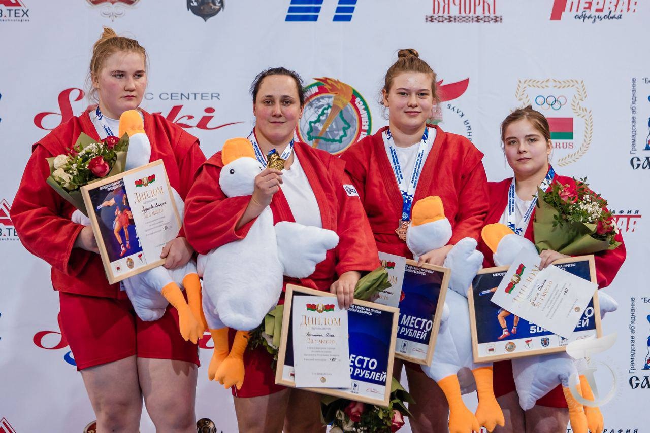 Ольга Артошина стала победителем международных соревнований по самбо
