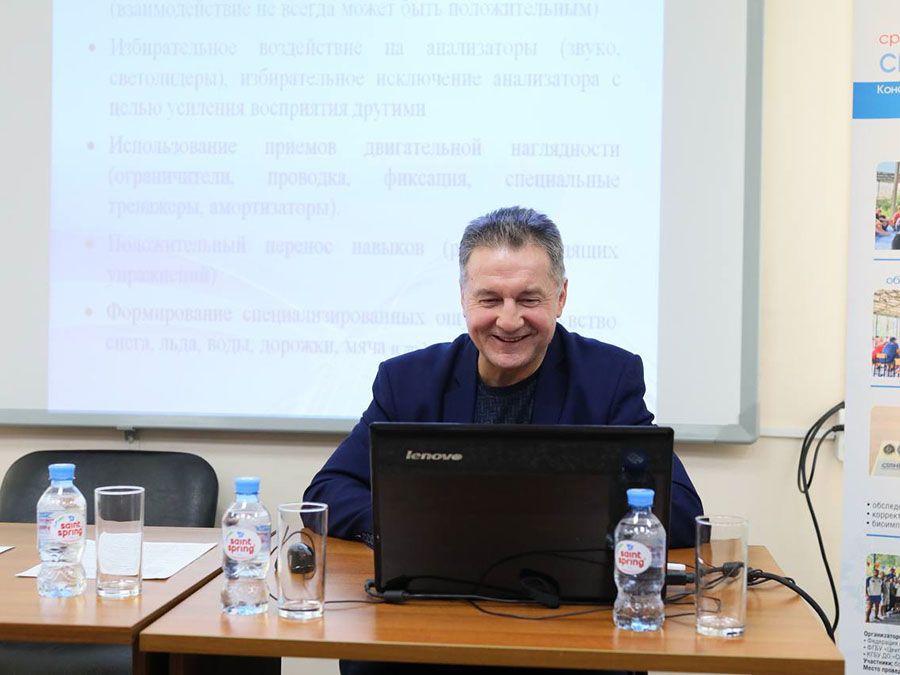 Завершился первый день семинара «Дефициты и риски, влияющие на результативность подготовки в спортивной борьбе»