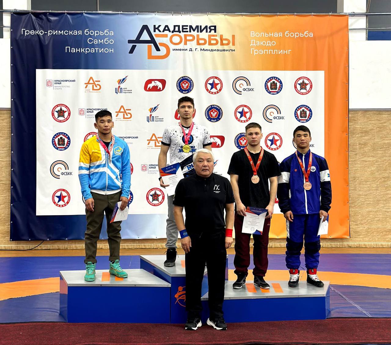 Результаты чемпионата СФО по вольной борьбе