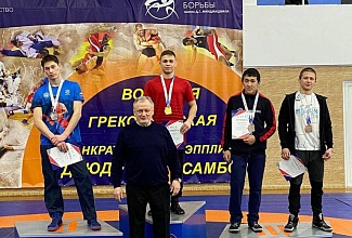Чемпионат края по вольной борьбе принес Школе 21 медаль