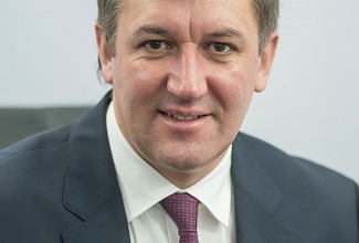 Министр спорта Красноярского края Павел Ростовцев поздравил коллег с днем физкультурника!