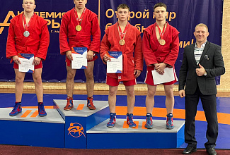 С 3 по 5 октября в Красноярске прошёл чемпионат края по самбо среди мужчин и женщин в дисциплине боевое самбо