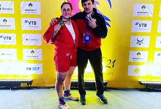 Ольга Артошина стала двукратной чемпионкой мира по самбо