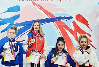 Первенство Сибири среди юниоров по тхэквондо