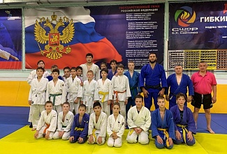 Мастер-класс от именитых дзюдоистов прошел в нашей Школе