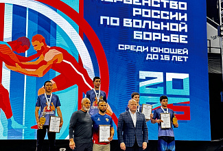 Артур Манасян бронзовый призер Первенства России среди юношей до 16 лет в весовой категории до 62 кг!