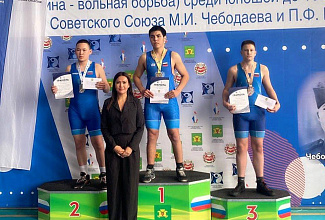 Всероссийский турнир по вольной борьбе памяти Героев Советского Союза М.И.Чебодаева и П.Ф.Попова в Хакасии (с. Аскиз)