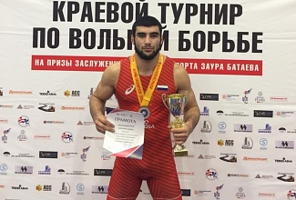 Открытый краевой турнир по вольной борьбе среди юниоров призы ЗМС Заура Батаева